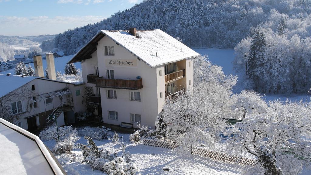 Bed and Breakfast Landhaus Waldfrieden Lassnitzhoehe Exterior foto